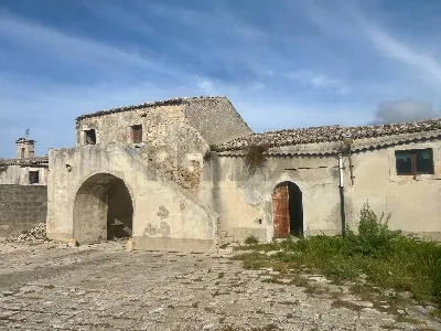 Rustico/Casale in vendita a Ragusa, Zona i... - foto 1