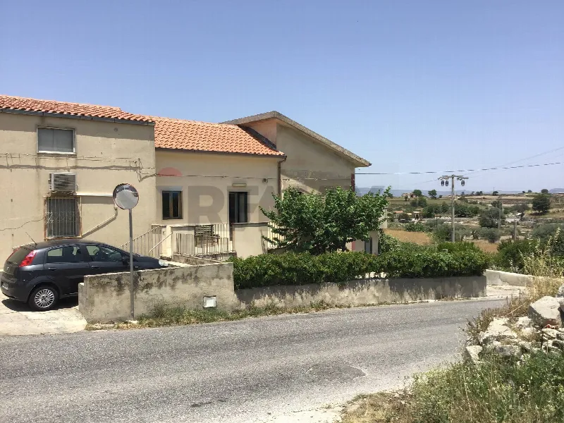 Casa Indipendente in vendita a Ragusa - foto 1