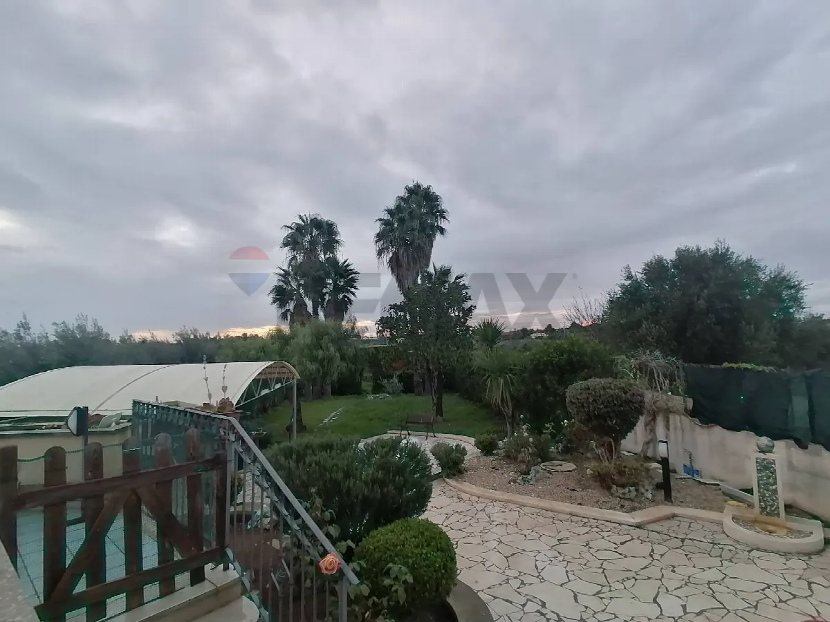 Villa in vendita a Comiso - foto 2