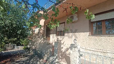 Rustico/Casale in vendita a Chiaramonte Gu... - foto 3