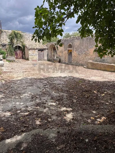 Rustico/Casale in vendita a Ragusa, Zona i... - foto 8