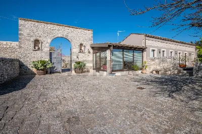 Rustico/Casale in vendita a Ragusa, Bruscè... - foto 2