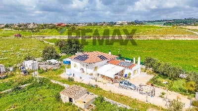 Villa in vendita a Modica - foto 1