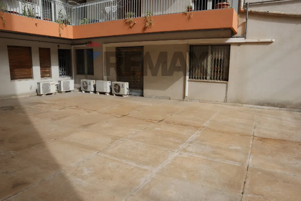 Ufficio in vendita a Ragusa, Ibla, Centro, San Luigi, Archimede - foto 4