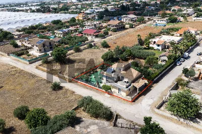 Villa in vendita a Santa Croce Camerina - foto 1