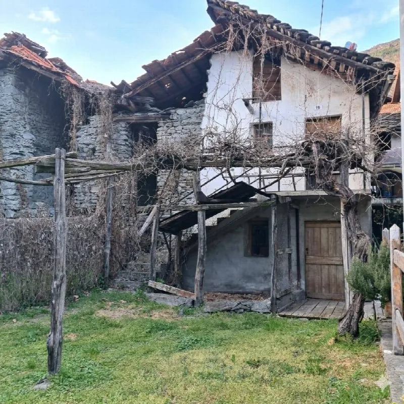 Rustico/Casale in vendita a Quart - foto 1