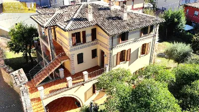 Villa in vendita a Teramo - foto 1