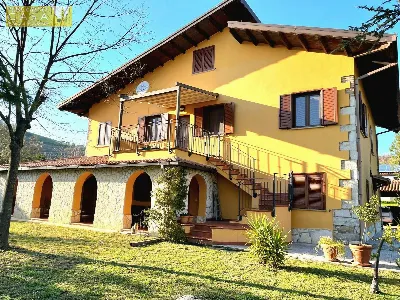 Villa in vendita a Montorio al Vomano - foto 1