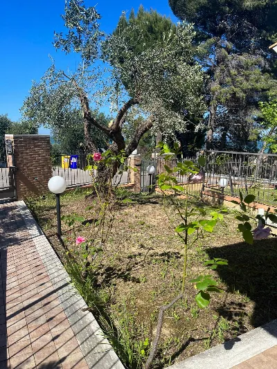 Villa in vendita a San Benedetto del Tront... - foto 2
