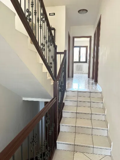 Villa in vendita a San Benedetto del Tront... - foto 8