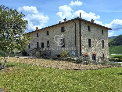 Rustico/Casale in vendita a Santa Sofia - foto 4