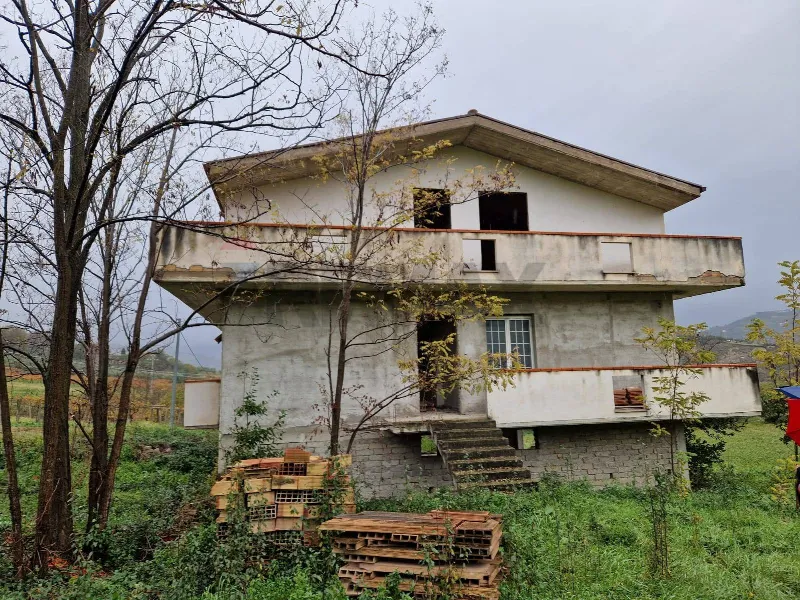 Villa in vendita a Cugnoli - foto 1