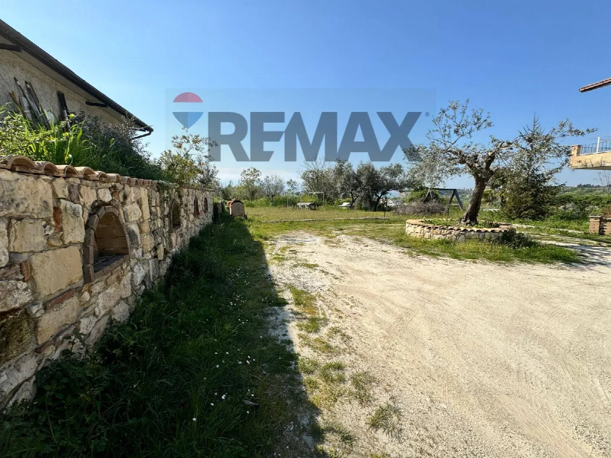 Casa Indipendente in vendita a Lettomanoppello - foto 4