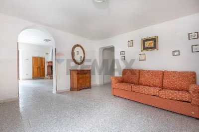 Casa Indipendente in vendita a Chieti, Bre... - foto 1