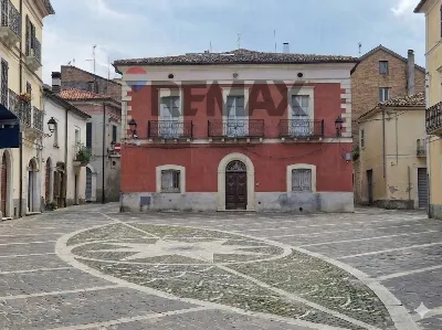 Casa Indipendente in vendita a Fara Filior... - foto 1