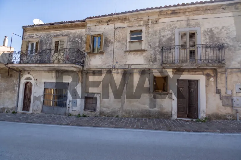 Casa Indipendente in vendita a Pretoro - foto 1