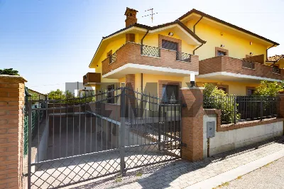 Casa Indipendente in vendita a Lanciano - foto 2