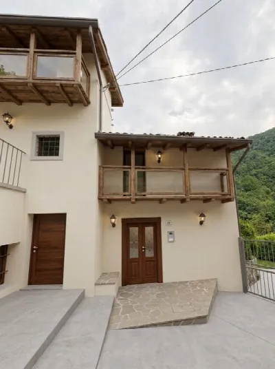 Rustico/Casale in vendita a Adrara San Mar... - foto 2