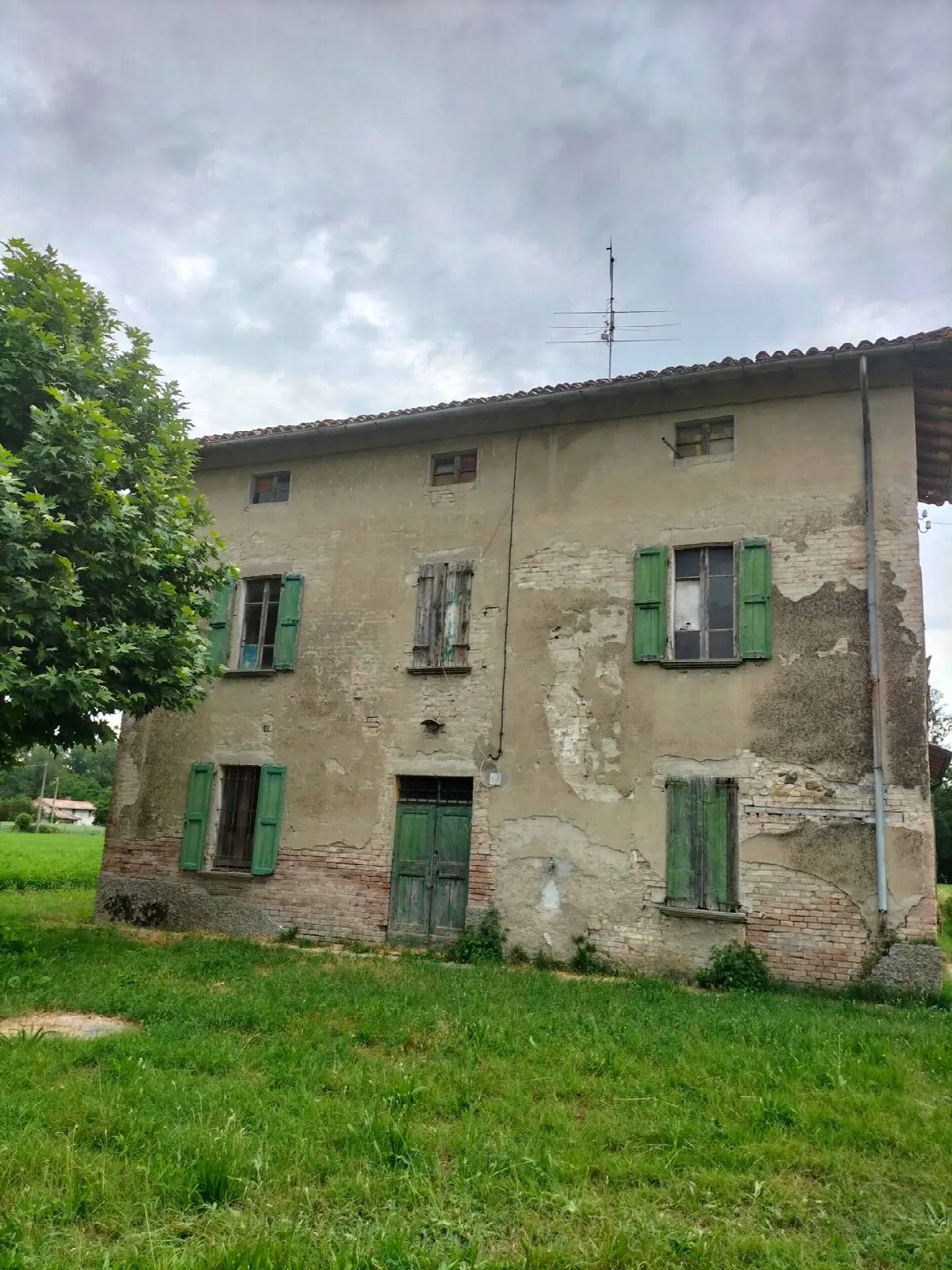 Rustico/Casale in vendita a Fidenza - foto 2