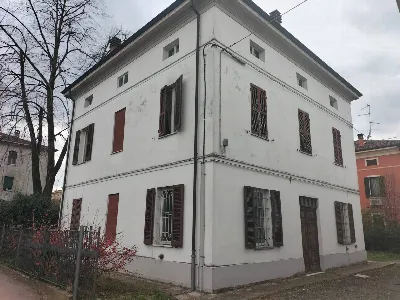 Casa Indipendente in vendita a Soragna - foto 1