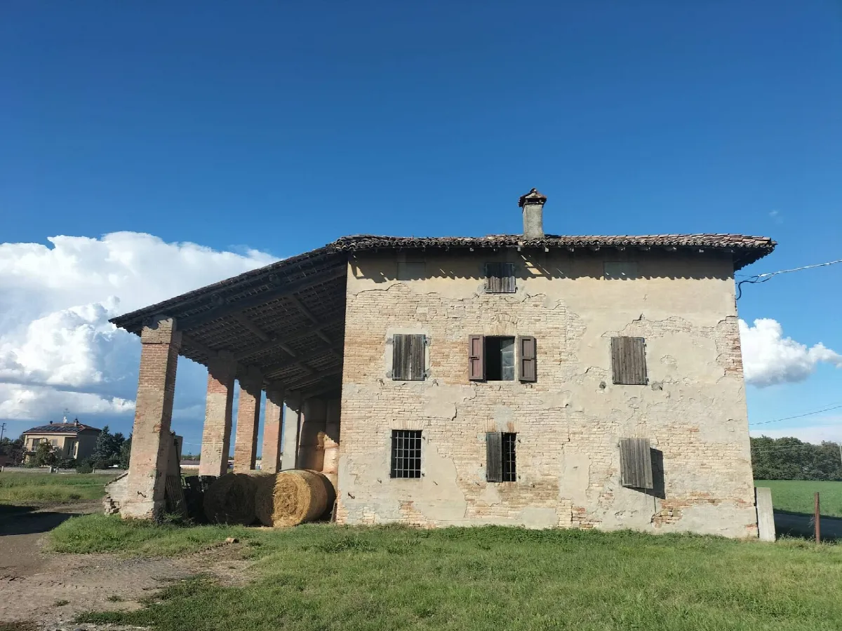 Rustico/Casale in vendita a Fidenza - foto 2