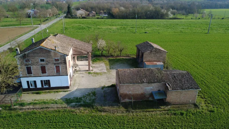 Rustico/Casale in vendita a Fidenza - foto 1