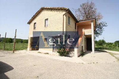 Rustico/Casale in vendita a Colli del Tron... - foto 1
