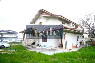 Villa in vendita a Sant'Egidio alla Vibrat... - foto 9