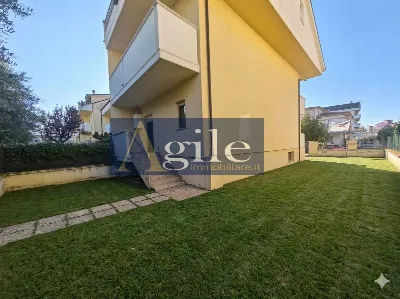 Villa in vendita a Sant'Egidio alla Vibrat... - foto 1