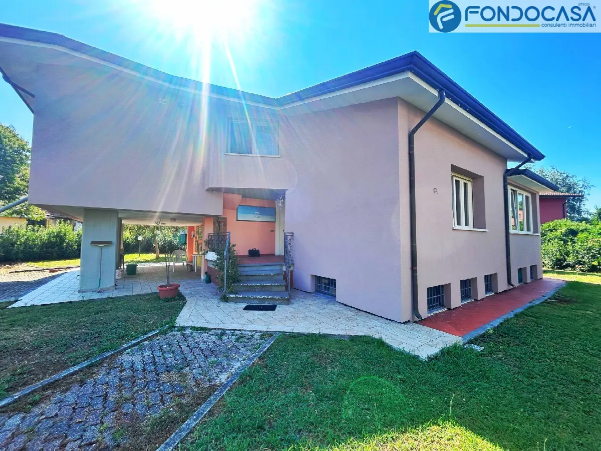 Villa in vendita a Massarosa - foto 2