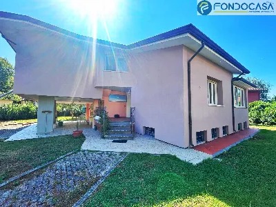 Villa in vendita a Massarosa - foto 2