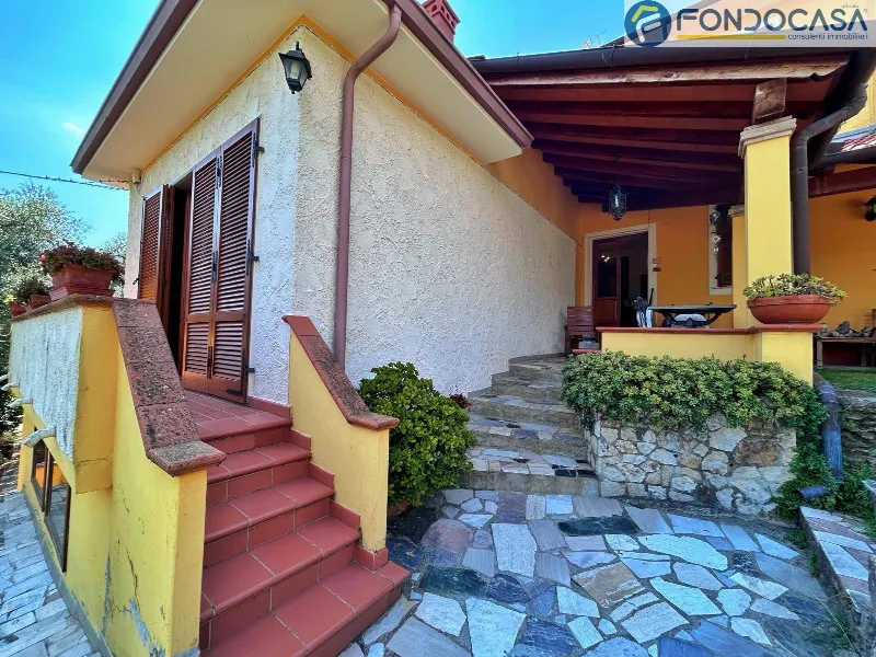 Villa in vendita a Pietrasanta - foto 1