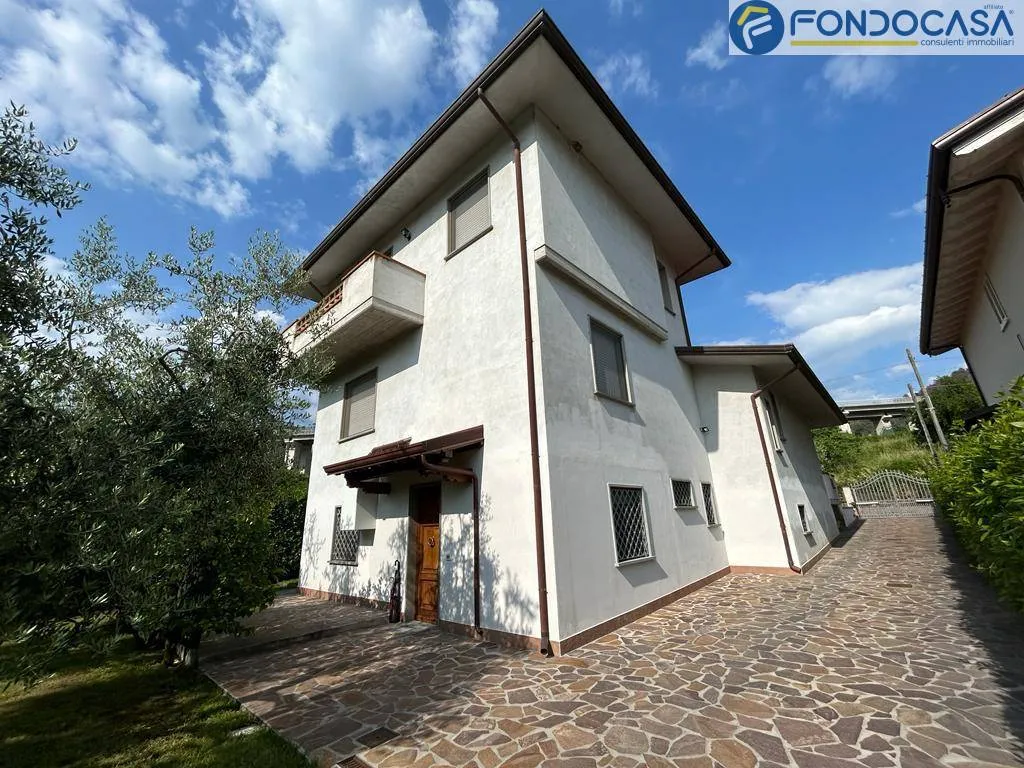 Villa in vendita a Massarosa - foto 2