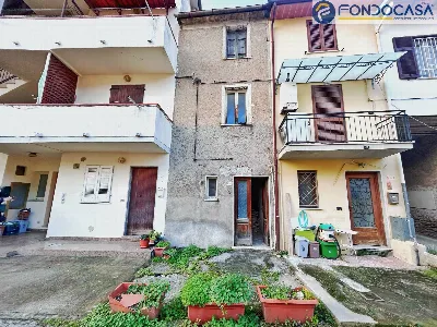Rustico/Casale in vendita a Montignoso - foto 2