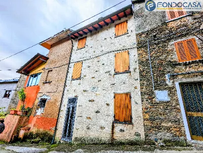 Rustico/Casale in vendita a Seravezza - foto 1