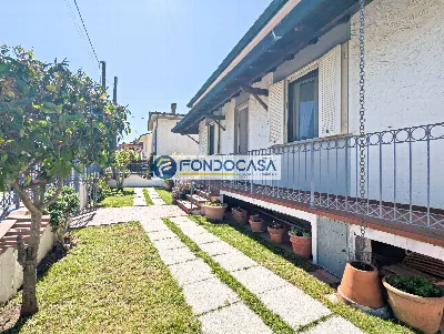 Villa in vendita a Camaiore - foto 2