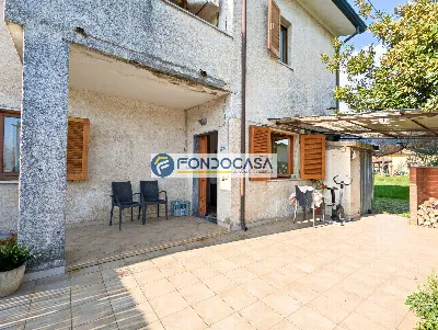 Casa Indipendente in vendita a Pietrasanta - foto 2