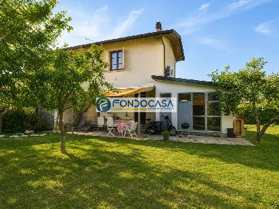 Villa a Camaiore