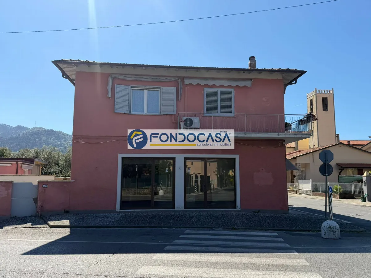 Casa Indipendente in vendita a Seravezza - foto 3