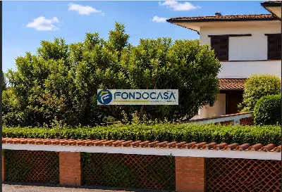 Casa Indipendente in vendita a Pietrasanta - foto 2