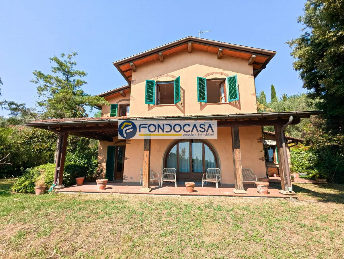 Villa in vendita a Pietrasanta - foto 2