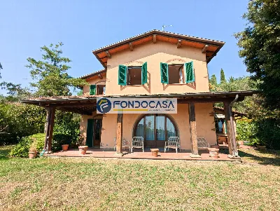 Villa in vendita a Pietrasanta - foto 2