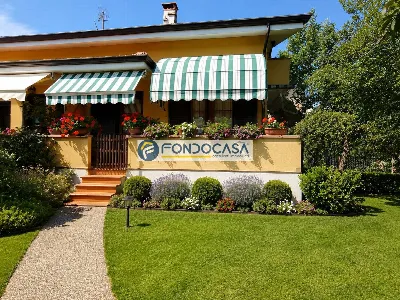 Villa a Massarosa