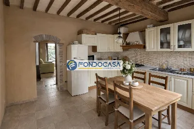 Rustico/Casale in vendita a Lucca, Santiss... - foto 1