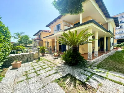 Villa in vendita a Marano di Napoli - foto 6
