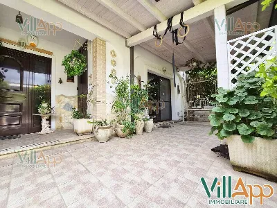 Villa in vendita a Fondi - foto 1