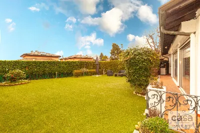 Villa in vendita a Varese, Giubiano, san c... - foto 10