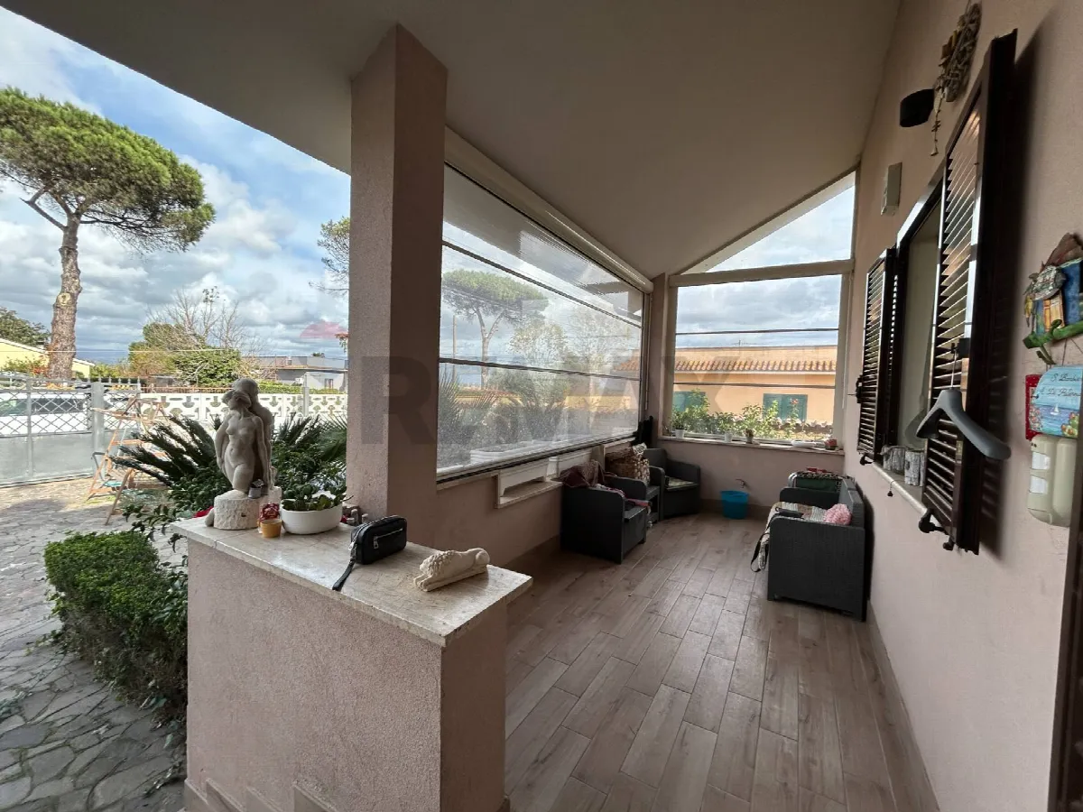 Villa in vendita ad Aprilia - foto 4