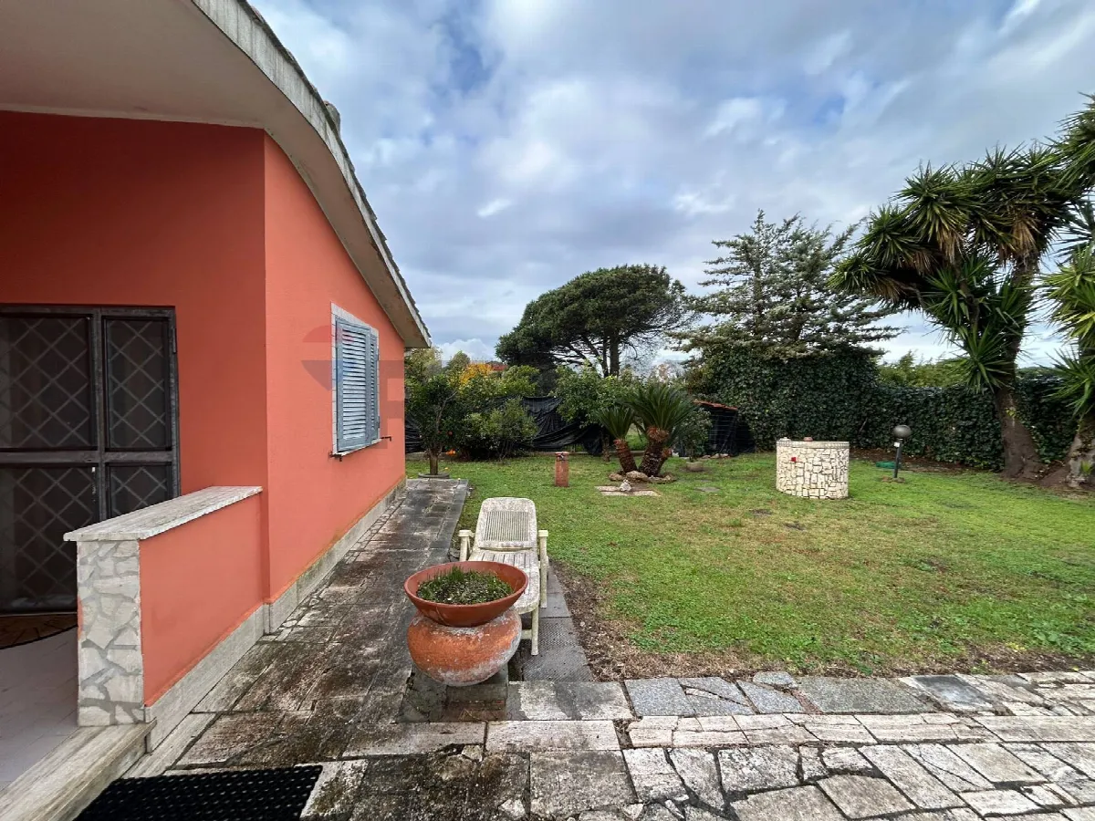 Villa in vendita ad Aprilia - foto 3