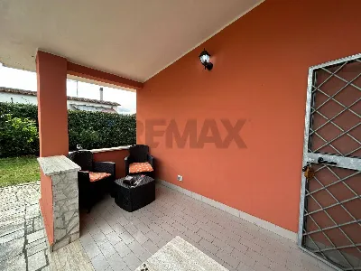 Villa in vendita ad Aprilia - foto 4